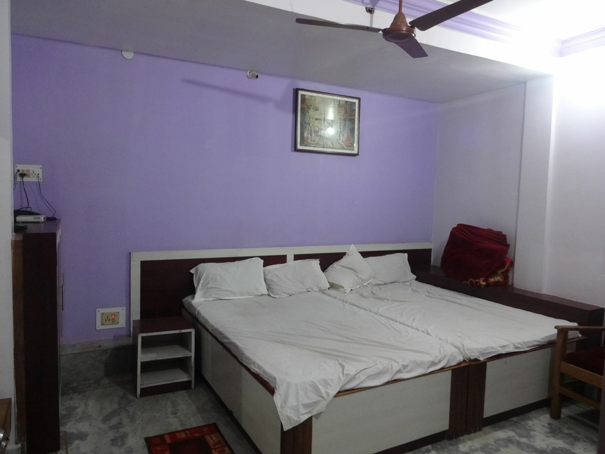 Hotel Tribhuvan Ранчи Екстериор снимка